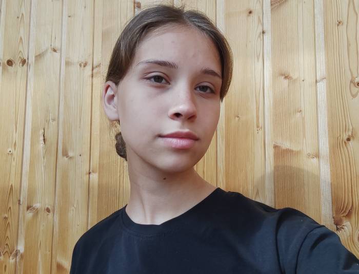 Помочь Виктория Бурчак (16 лет, Московская область)