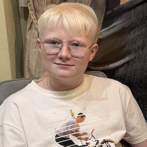 Мы помогли: Илья Николаев