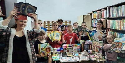 Новости: 8 библиотек получили  новые книги и товары для творчества