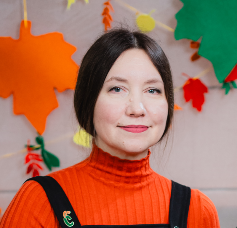 Сотрудник Юлия Лобанова
